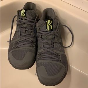 Kyrie 3